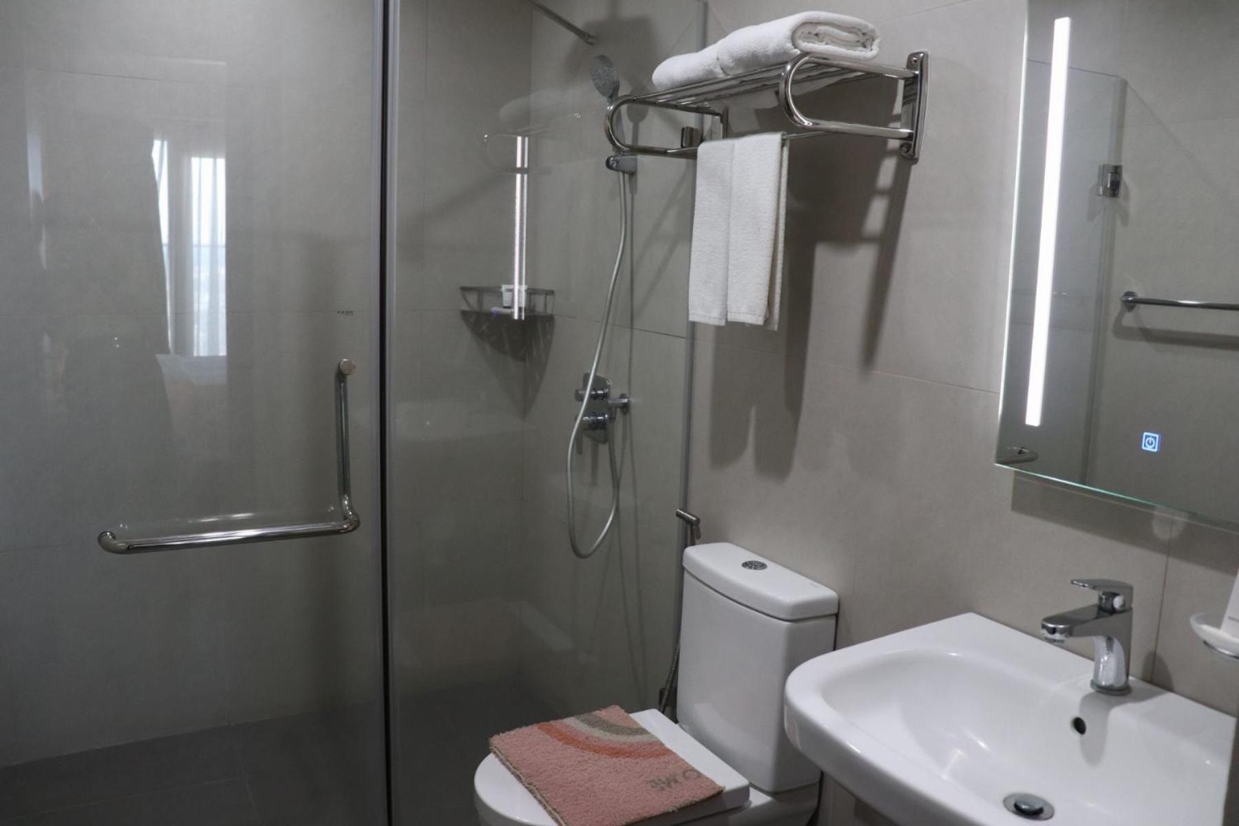 Aeon Suites Staycation Managed By Aria Hotel Davao City Exteriör bild